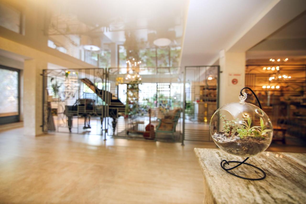 טביליסי Hotel Kera מראה חיצוני תמונה