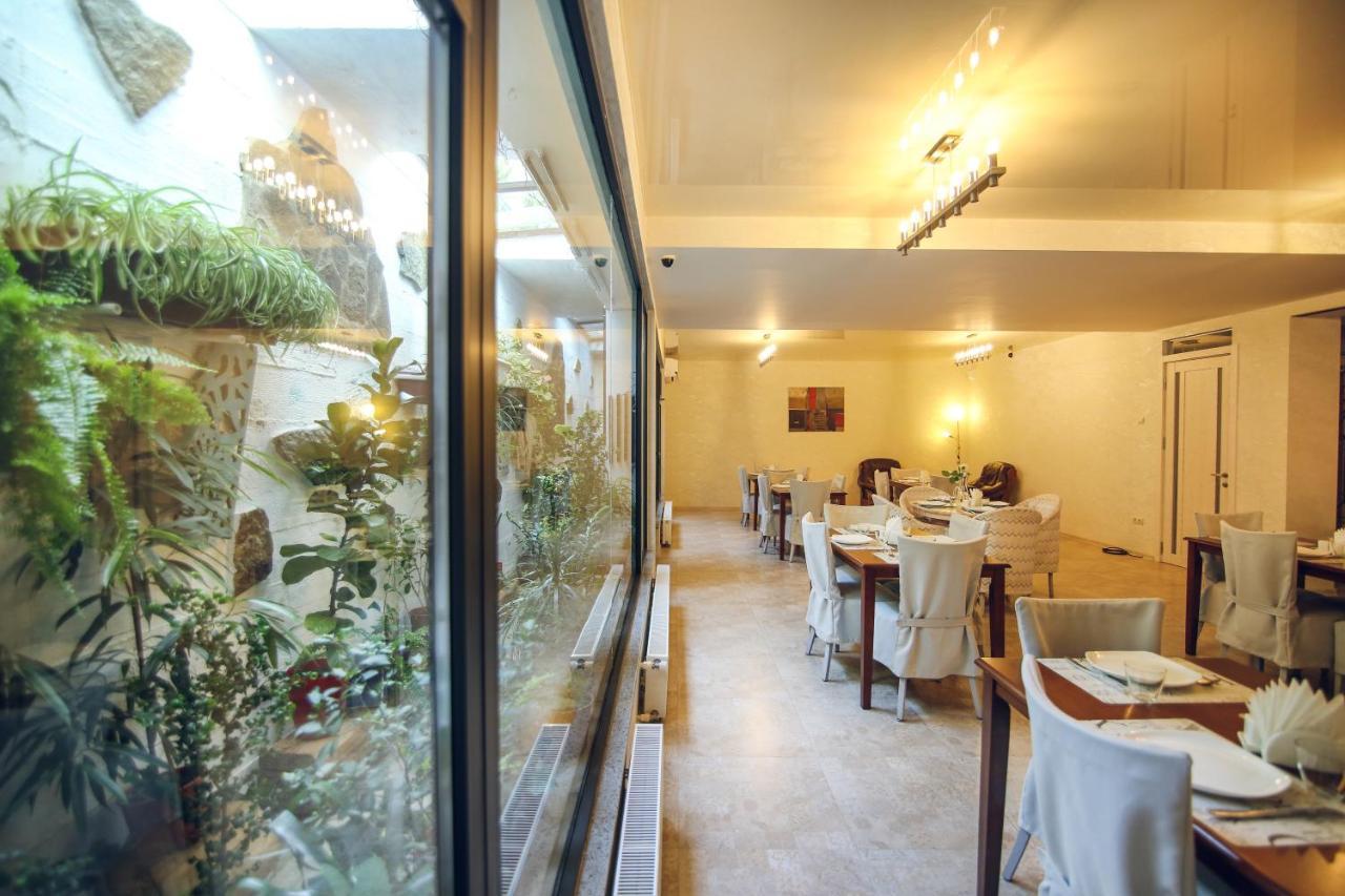 טביליסי Hotel Kera מראה חיצוני תמונה